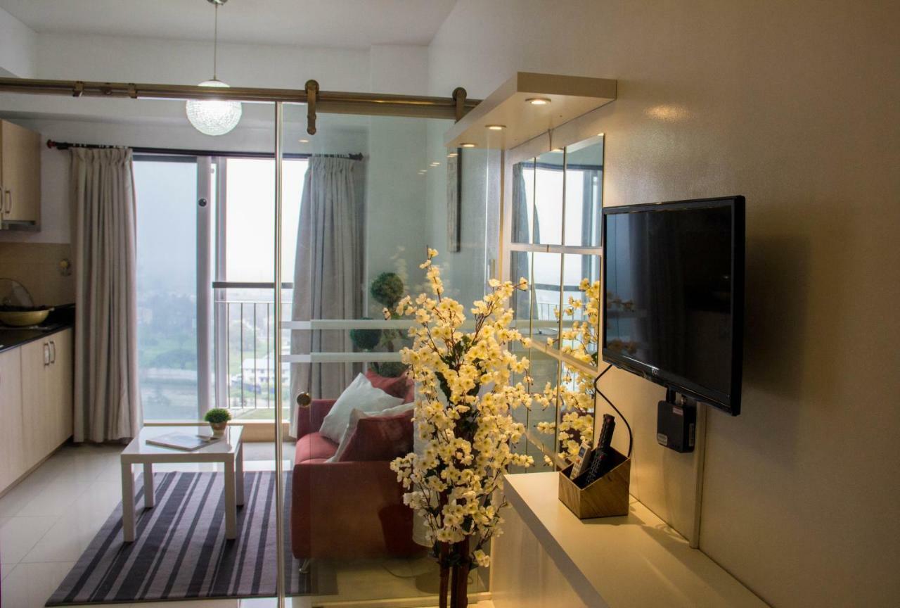 Smdc Wind Residences Tagaytay With Balcony 19Th Floor 大雅台 外观 照片