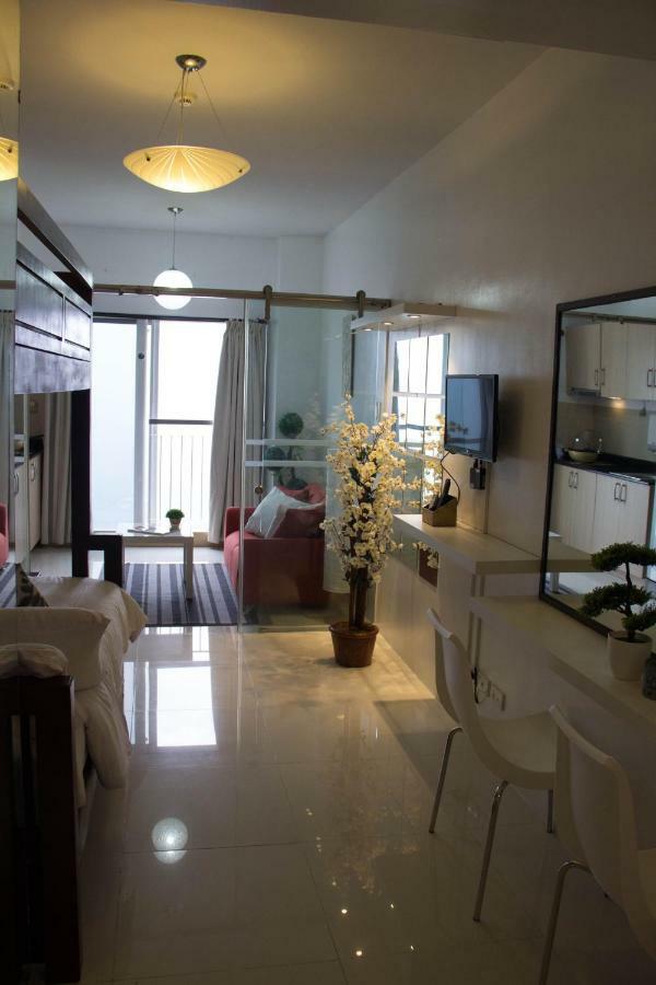 Smdc Wind Residences Tagaytay With Balcony 19Th Floor 大雅台 外观 照片